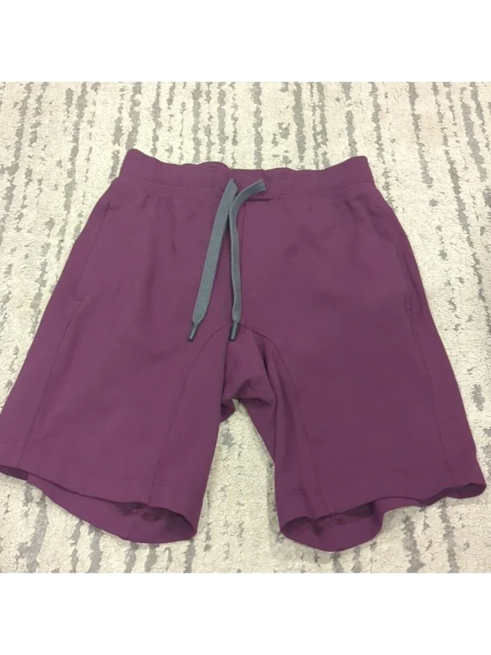 Lululemon Anti-Gravity Short Plum